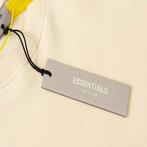 Fear Of God Essentials Pull-Over Cream Crewneck - Picture 13 of 13